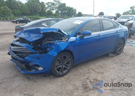 2018 Ford Fusion S z USA, uszkodzony, nr VIN 3FA6P0G76JR210473